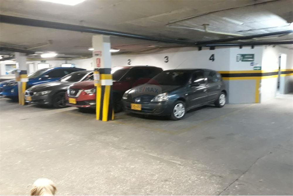 Commercial Property for Sale in Bogota Distrito Capital 111511